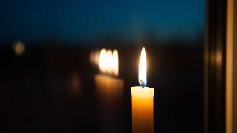 Dubliners asked to light candles on Halloween night in memory of those lost to Covid
