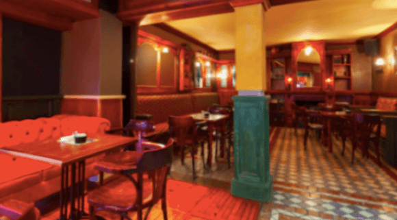 Publicans ‘alarmed’ after CMO said he is “not expecting to recommend” December reopening