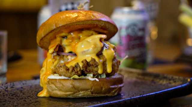 All Bar Chicken about to open second, even-more-central branch