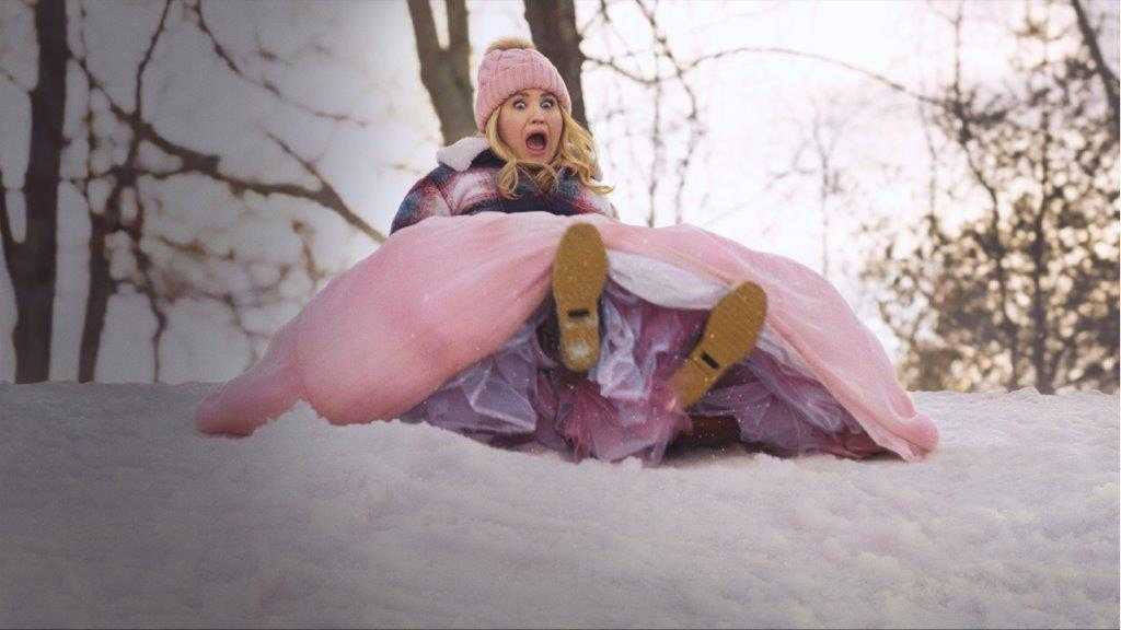 REVIEW: Godmothered is the perfect watch for those waiting for a sequel to Enchanted