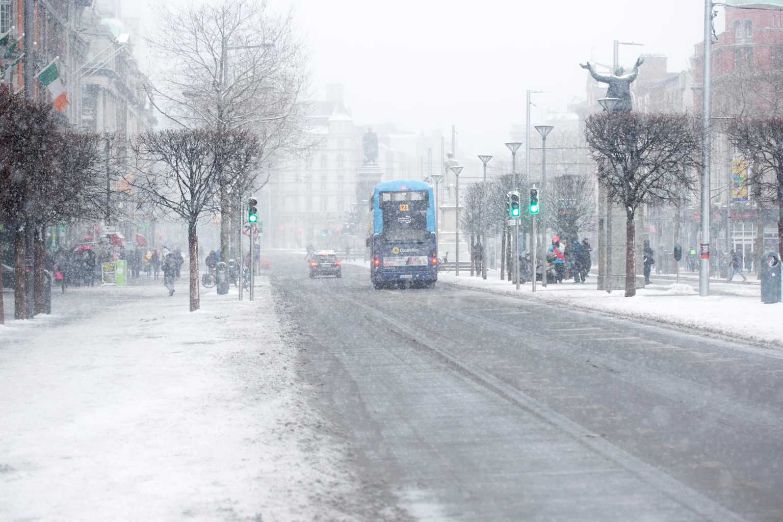 Dublin issued with 24-hour snow/ice warning with ‘considerable disruption’ possible this week