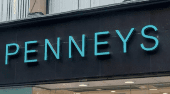 Happy Penneys day – Joy for Dubliners as doors opened for the first time this year