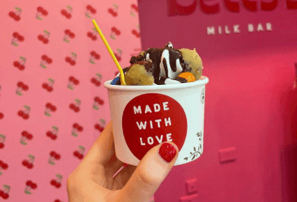 Brand new ice cream bar opens in Arnotts with some delicious options on the menu