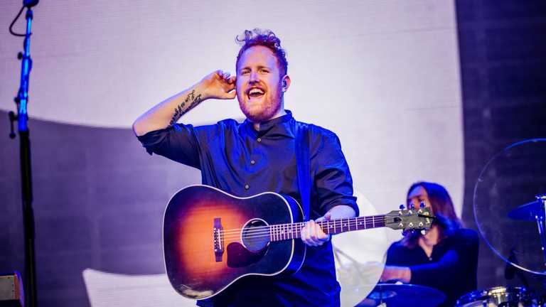 Headliners announced for outdoor pilot gig with 3,500 attendees