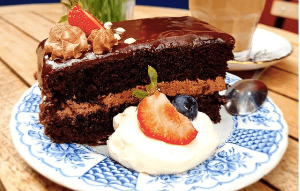 We’re delighted to see this Dublin city bakery back open for business