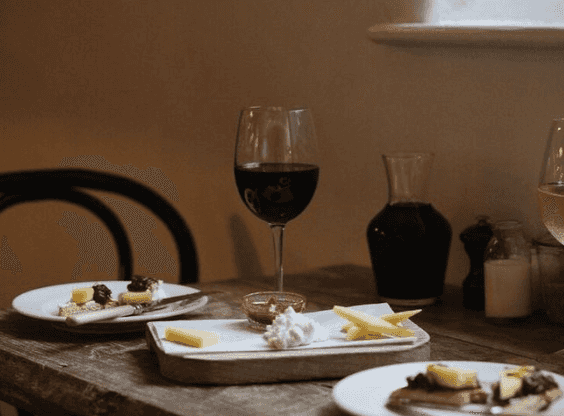 The Lovin Round Up – Openers, closures, and everything in between