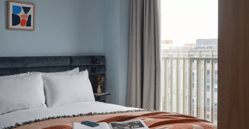 REVIEW: Spending the night with the Beckett Locke