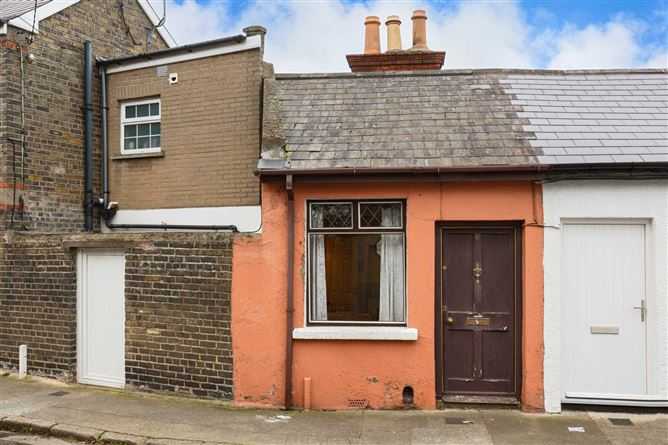 Tiny Dublin 6 cottage hits the market with not so tiny price tag