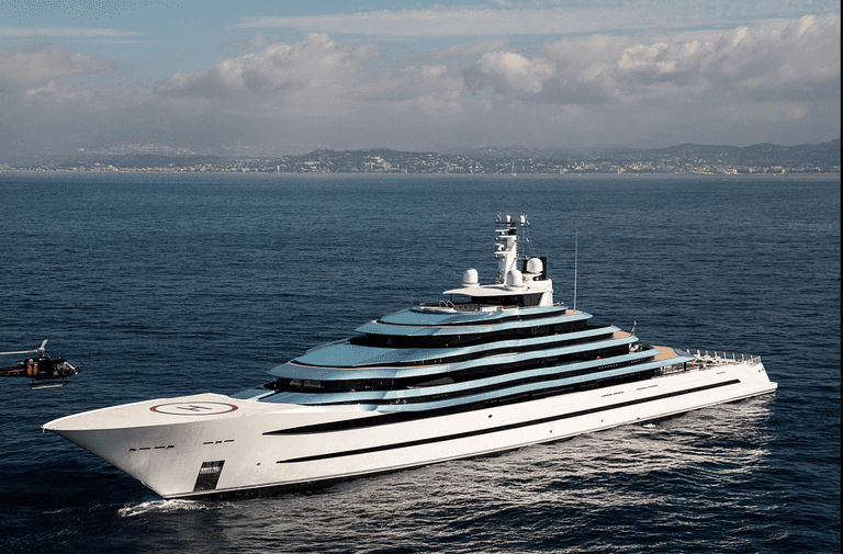 Superyacht belonging to Walmart billionaire moors off Dún Laoghaire coast