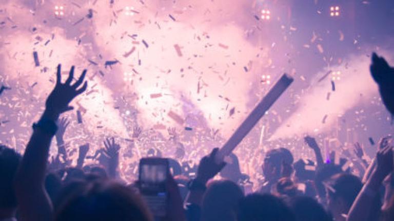 10 things we miss about going to nightclubs 10 things we miss about going to nightclubs
