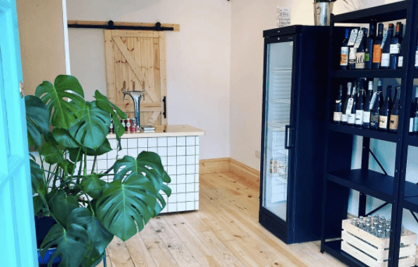 There’s a new wine shop to hit up on Park Gate Street