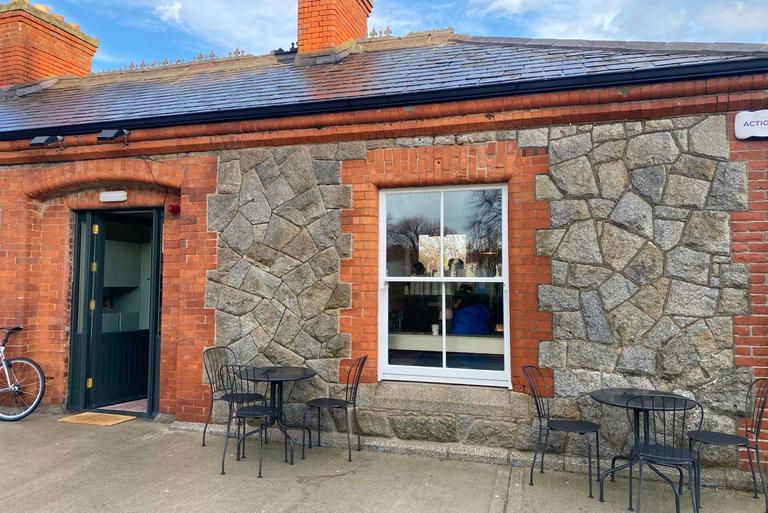 Perch Coffee opens second commuter café in another iconic building Perch Coffee opens second commuter café in another iconic building