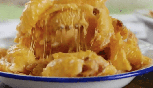 How to make loaded mac and cheese at home How to make loaded mac and cheese at home